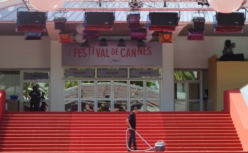 Hőérzékelő kapukkal készülnek a cannes-i filmfesztivál